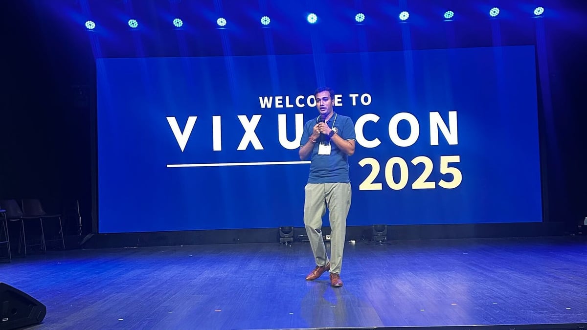 VixulCon 2025 Candid 40
