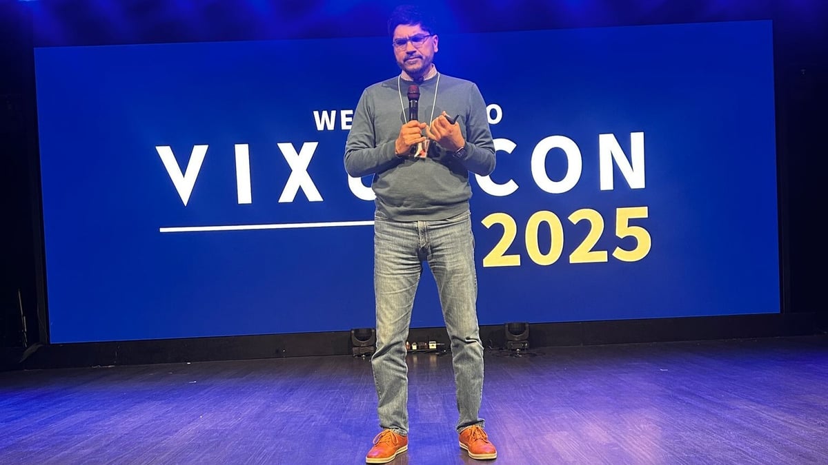 VixulCon 2025 Candid 27