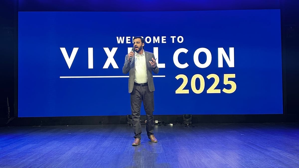 VixulCon 2025 Candid 07